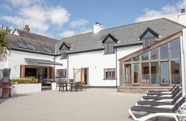 Accommodation Stoke Dartmouth 