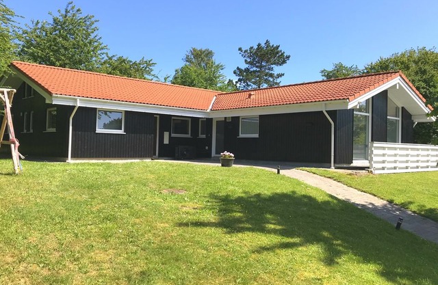 5 bedroom accommodation in Hundested