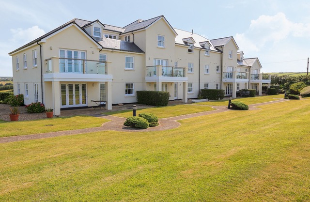 5 Thurlestone Beach, THURLESTONE