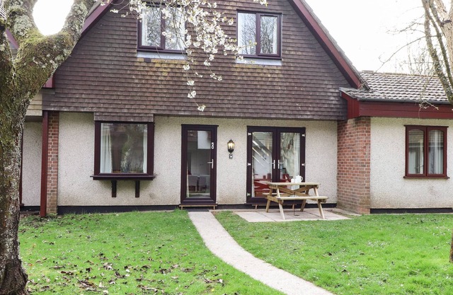 Trevithick Court Tolroy Manor 