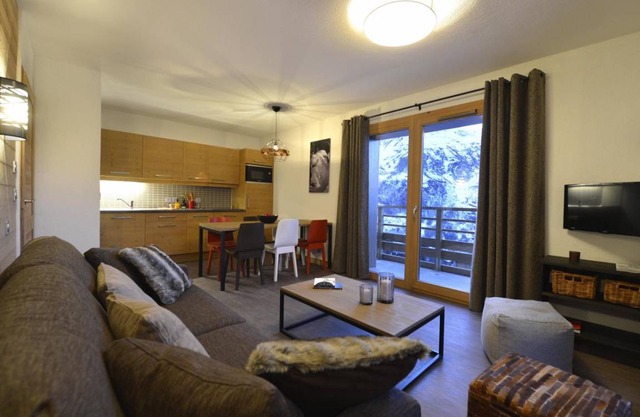 Ski Slopes Swimming Locker 