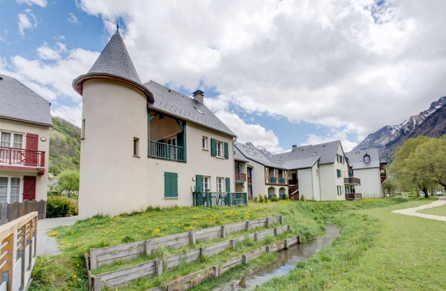55 m² Apartment ∙ 3 bedrooms ∙ 9 guests