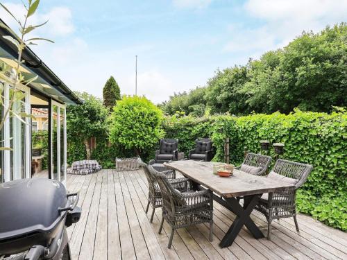 6 person holiday home in Karrebæksminde-By Traum