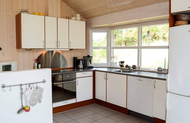 6 person holiday home in Blokhus