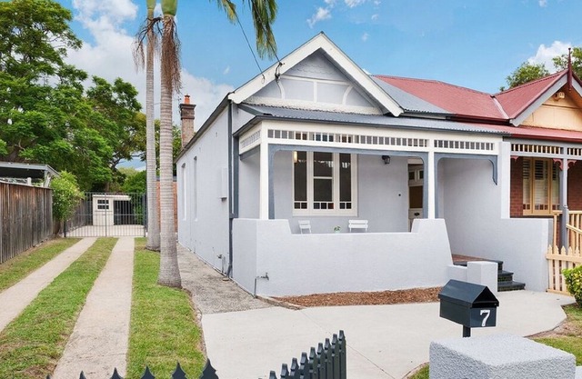 7 Dening Street, Drummoyne