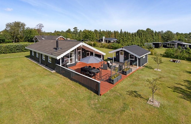 75 m² House ∙ 3 bedrooms ∙ 5 guests