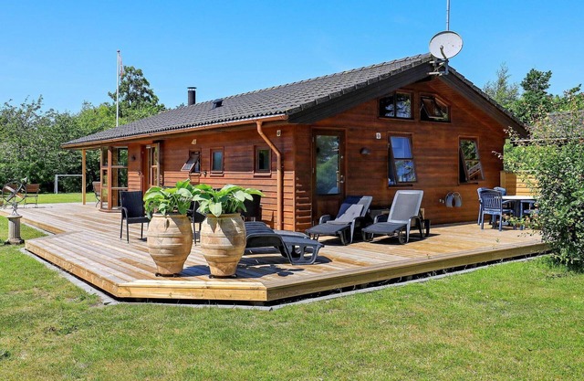 8 person holiday home in Ulfborg