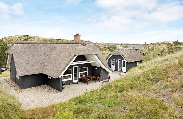 Holiday Henne Strand 