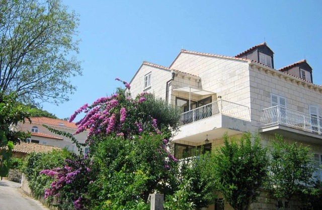 80 m² Apartment ∙ 2 bedrooms ∙ 6 guests