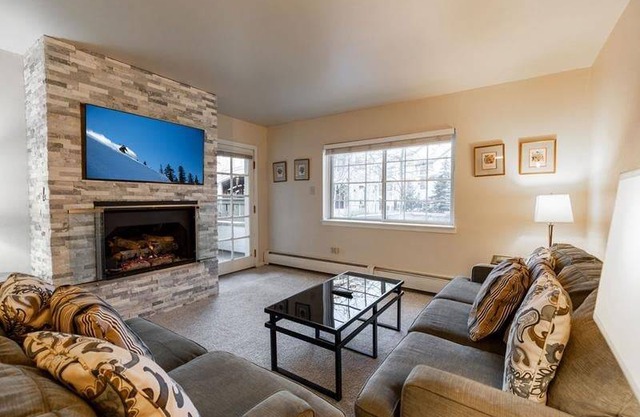 90 m² Condo ∙ 2 bedrooms ∙ 4 guests