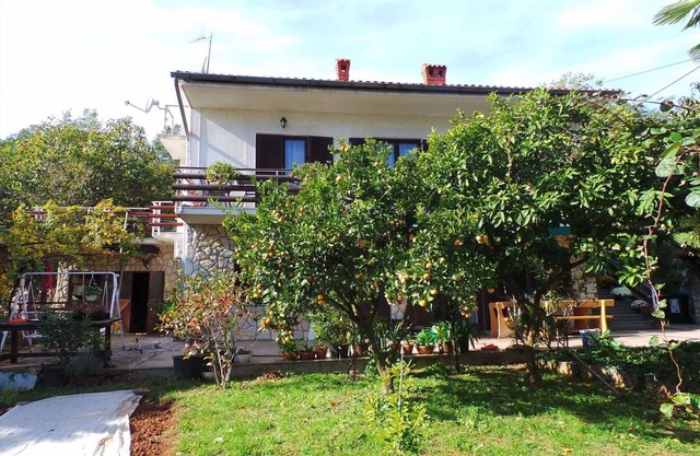 Holiday Terrace 