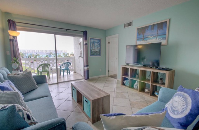 96 m² Condo ∙ 2 bedrooms ∙ 6 guests