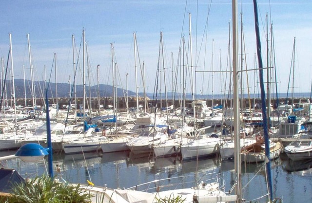 Air-conditioned T2 with pool, parking - Bormes-les-Mimosas