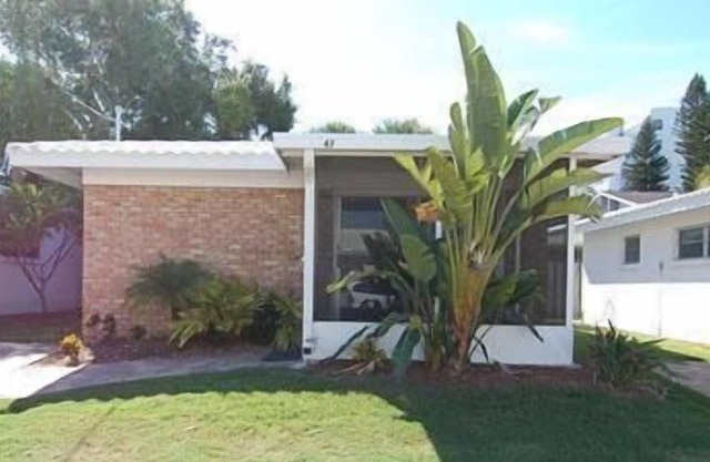 Aloha Kai - Unit 47-updated and by the pool!