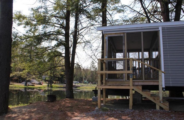 Alpine Lake Lakefront Park Model 1