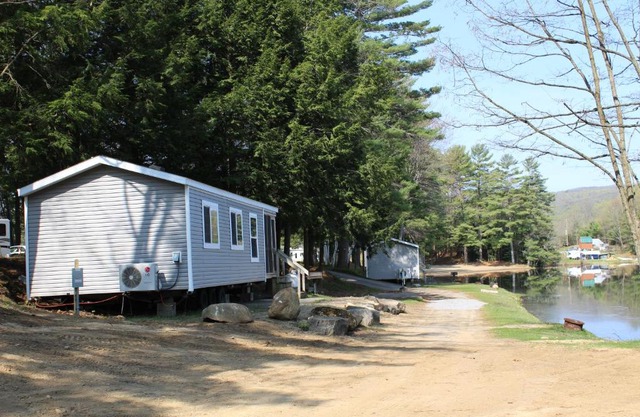 Alpine Lake Lakefront Park Model 2