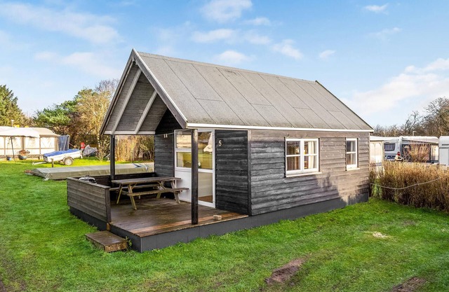 Amazing home in Struer with WiFi