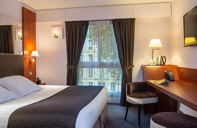 Ampere Paris