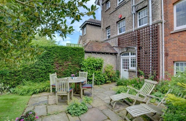 Apartment ∙ 2 bedrooms ∙ 3 guests