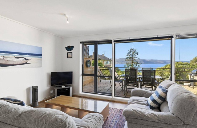 Apartment 26 Pacific Apartments