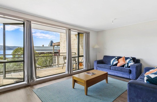 Apartment 29 Pacific Apartments