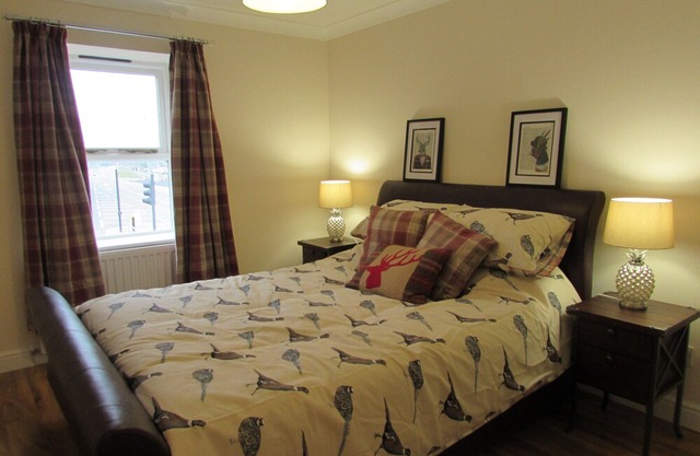 Apartment 3 - Beautiful 1 bedroom, luxury apartment close to town centre.