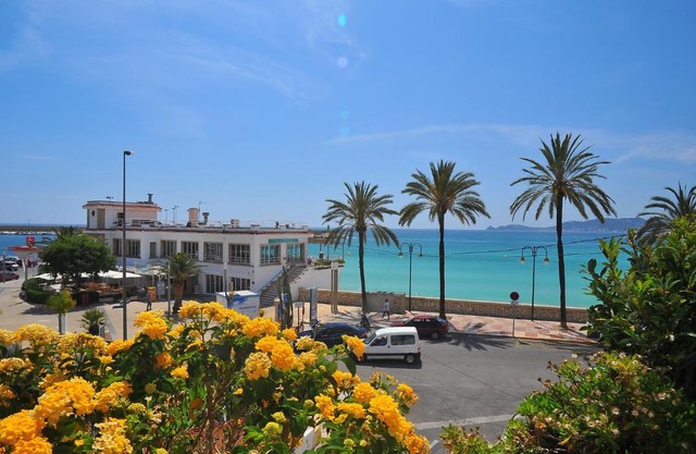 Atarazanas 