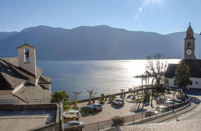 Busbai Ronco Sopra Ascona Persons 
