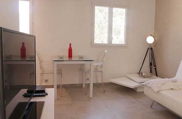 Apartment Cap Négre : Domaine de la Pinède in Le Lavandou - 4 persons, 1 bedrooms