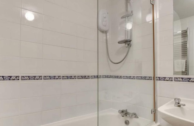 Gullsway Upper Dartmouth 