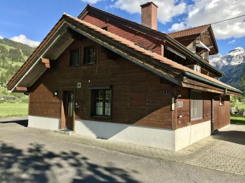 Lischenhaus Wohnung Flösch 