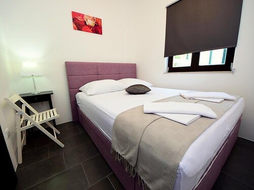 Apartment Lozna Residence in Brač/Postira - 6 persons, 2 bedrooms