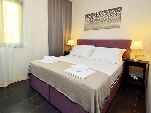 Apartment Lozna Residence in Brač/Postira - 6 persons, 2 bedrooms
