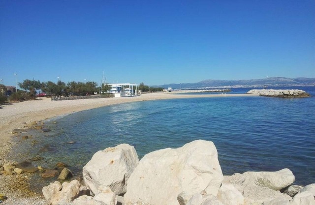 Apartment Marija - 70m from sea: A1(5) - Supetar, Island Brac, Croatia