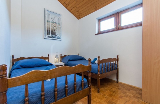 Apartment MiMa - 150 m from the beach: A3(5+1) - Susica, Island Ugljan, Croatia