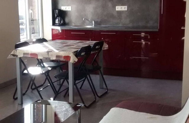 Au Étage Sans Ascenseur 