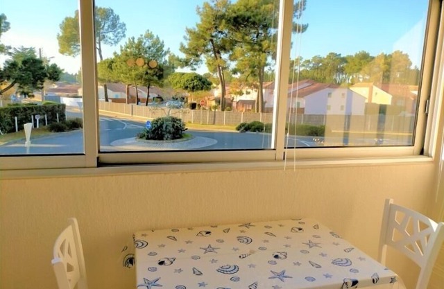 Apartment Saint-Jean-de-Monts, 2 bedrooms, 4 persons
