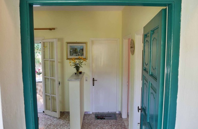 Yiannis Agios Georgios Pagoi Corfu 