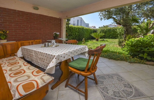 Apartments and Room Novokmet (27291-A1) - Rogoznica