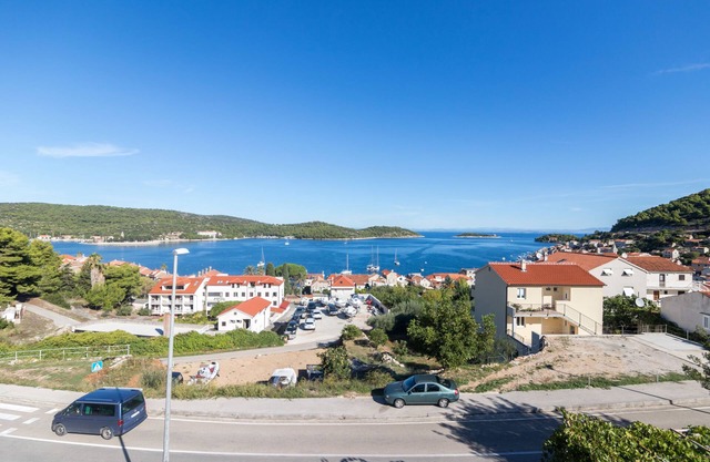 Ferienwohnungen Jakša Island 