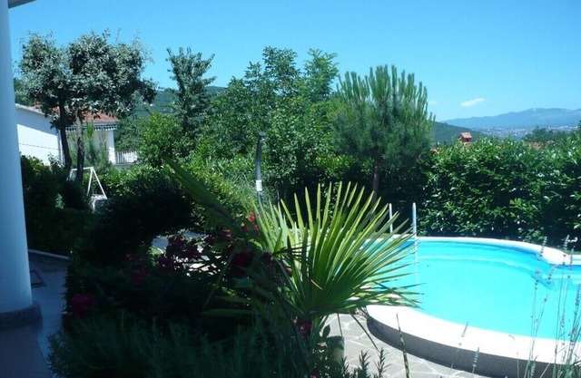 Apartments Josip Oprič 