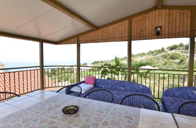 Apartments Jurkic (78001-A7) - Dolac