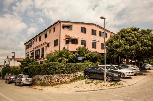 Apartments Romano 
