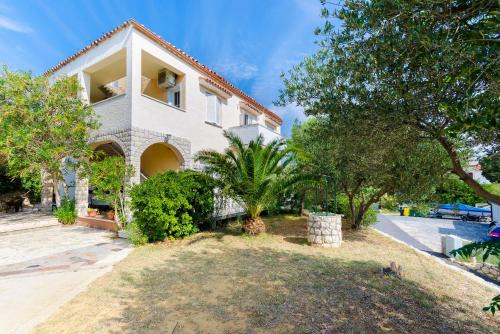 Apartments Sime 