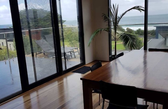 Apollos Accommodation 