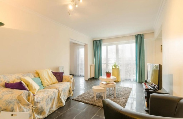 Troyes Pièces Personnes 