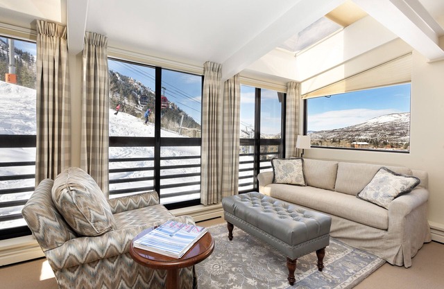 Aspen Alps Premier 3 Bedroom/3.5 Bath on Aspen Mountain