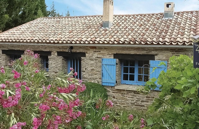 Accommodation Lamalou Les Bains 