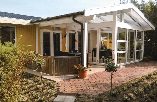 Awesome home in Væggerløse with WiFi