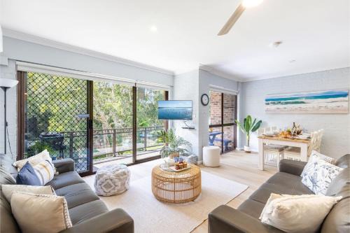 Parklands Gowrie Avenue Tennis Court Child 